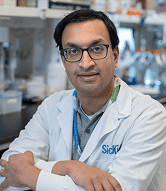 Dr Vijay Ramaswamy in a laboratory