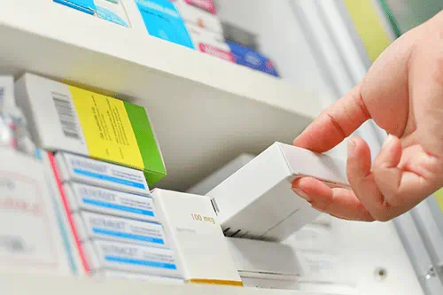 Une photo de boîtes de pilules contraceptives