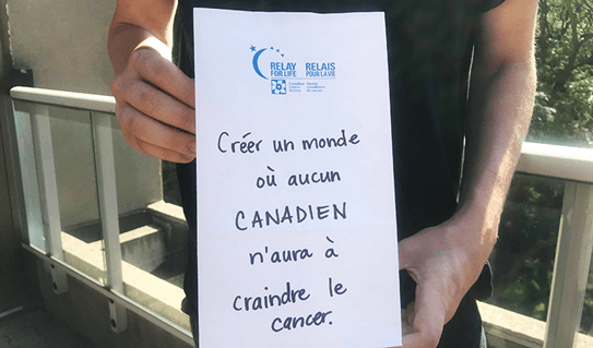Un luminaire qui dit : créer un monde où aucun Canadien n'aura à craindre le cancer