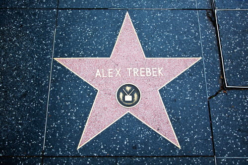étoile d’Alex Trebek sur le Walk of Fame à Hollywood.