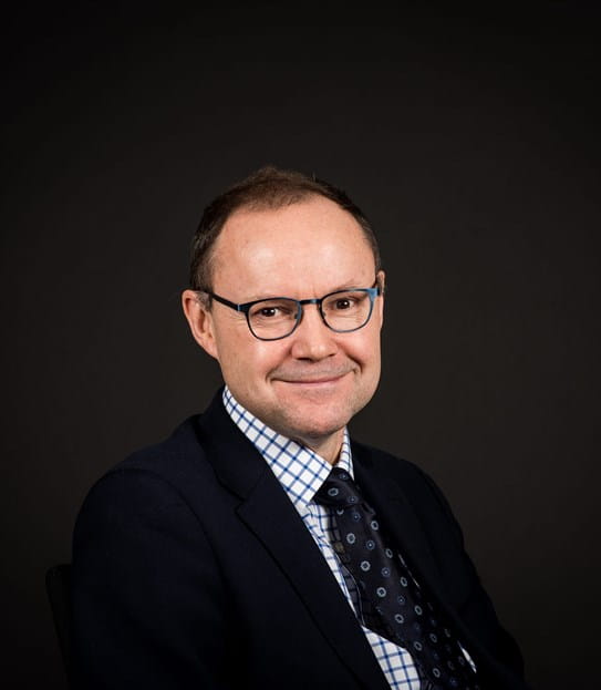 Dr David Huntsman