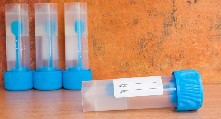 Jar for a stool test sample