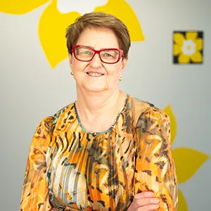 Anne Breakey Hart, Canadian Cancer Society employee