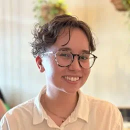 Larissa Morrow, Canadian Cancer Society employee